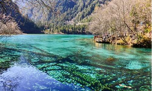 九寨沟游玩_九寨沟旅游攻略